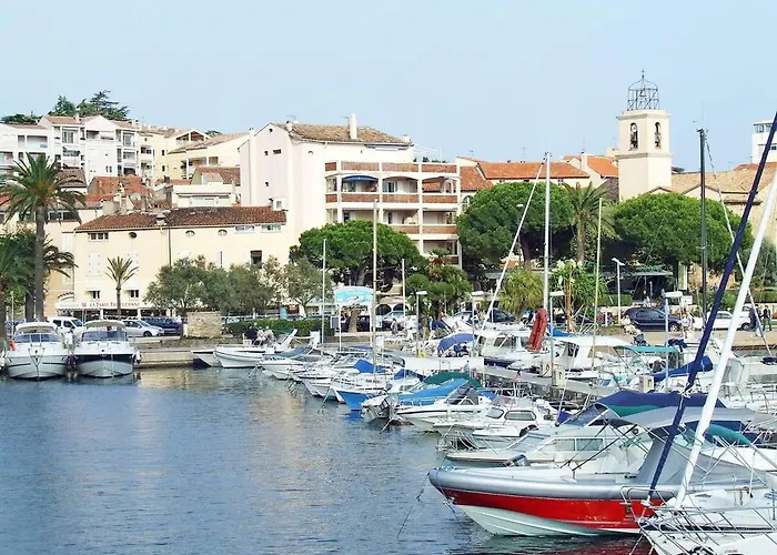 Bel Proche Plage, Climatise, Parking Securise - Fr-1-226-427 Apartment *